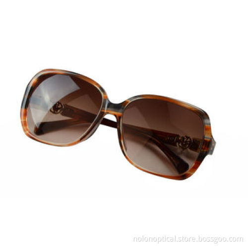 Delicate tortoise acetate sunglasses with trim for women